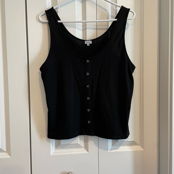 Black CROP TOP with Buttons - Picture 1 of 3